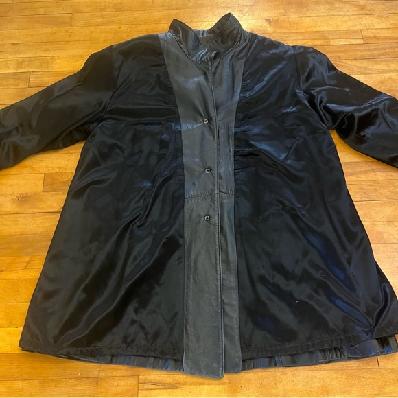 Vintage Collection ROSH by J. Sako A-Line Women's Black Leather Coat - Size XL. - Picture 9 of 11